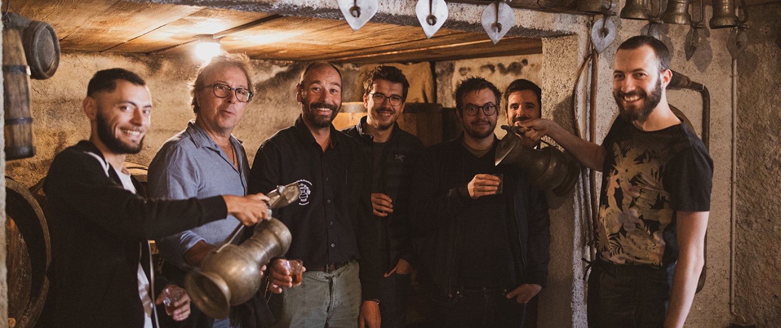 Quand les humoristes débarquent à la cave
